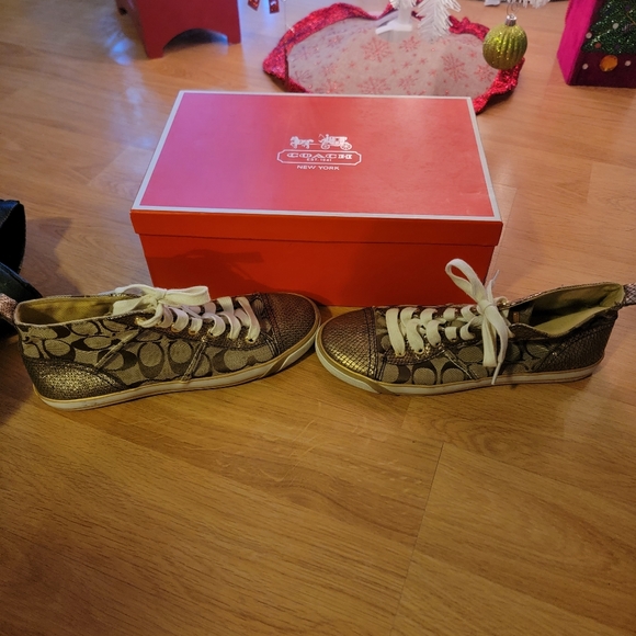 Coach high top sneakers - Picture 3 of 7